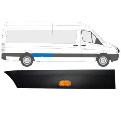 Takalokasuojan koristelista lampulla varten Volkswagen Crafter 2005-2017 / Oikea / Sarja 13993