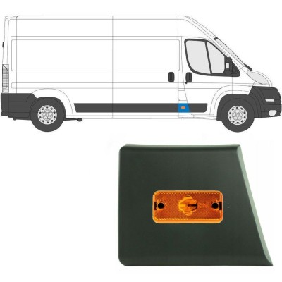 Etupilarin koristelista lampulla varten Fiat Ducato 2006-2018 / Oikea / Sarja 10678
