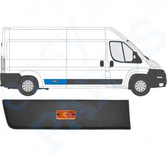 Takakoristelista lampulla varten Fiat Ducato 2006- / Oikea /  10680