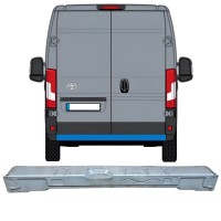 Takatakan korjauspaneeli varten Toyota Proace Max 2024- 16873