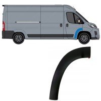 Etuoven koristelista varten Toyota Proace Max 2024- / Oikea 15880