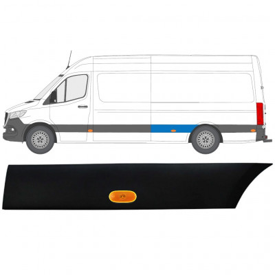 Takalokasuojan koristelista lampulla varten Mercedes Sprinter 2018- / Vasen / Sarja 12965