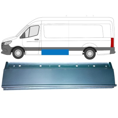 Sivukorjauspaneeli varten Mercedes Sprinter 2018- / Vasen 14547